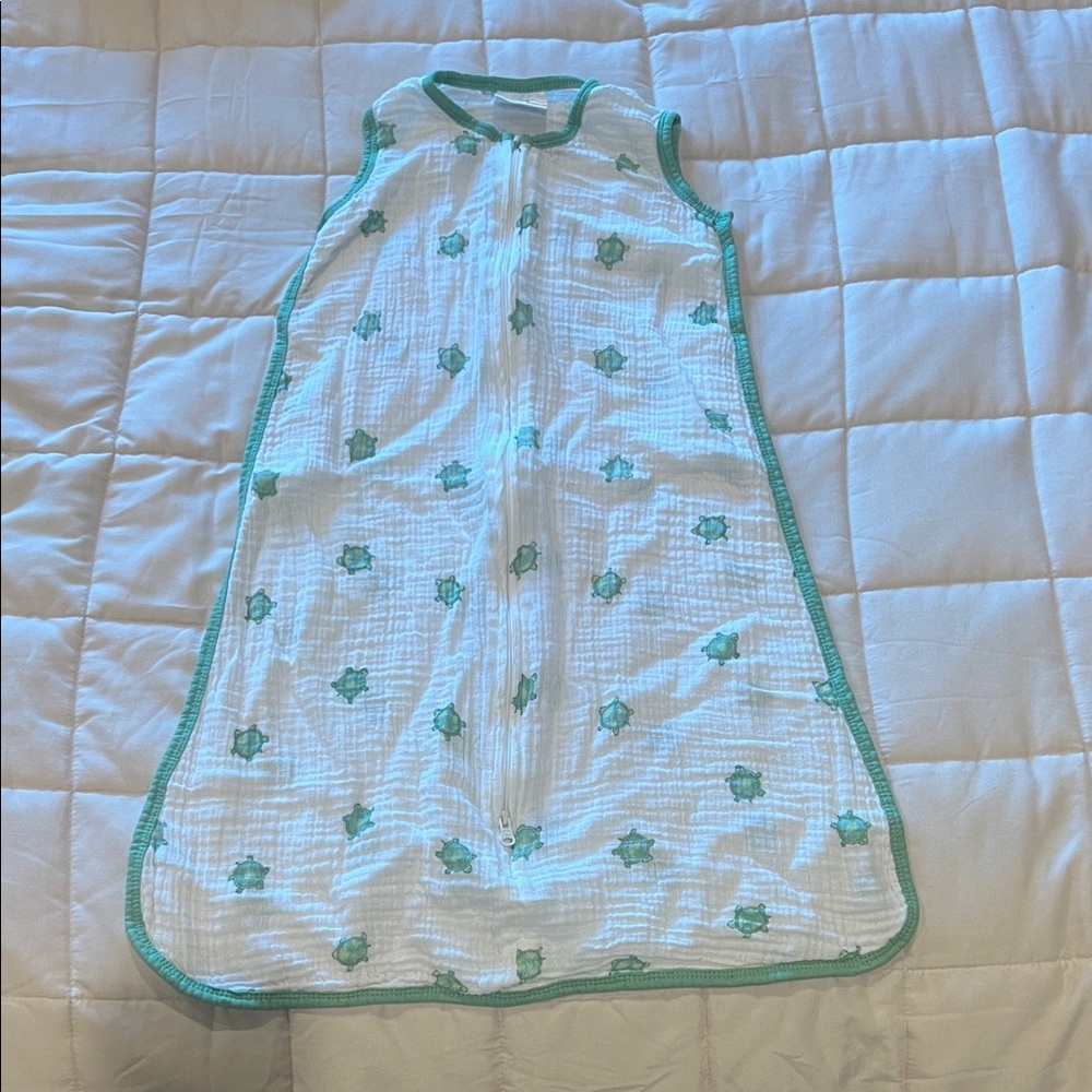 NEW Aden and Anais sleep sack Medium 6-12 months
